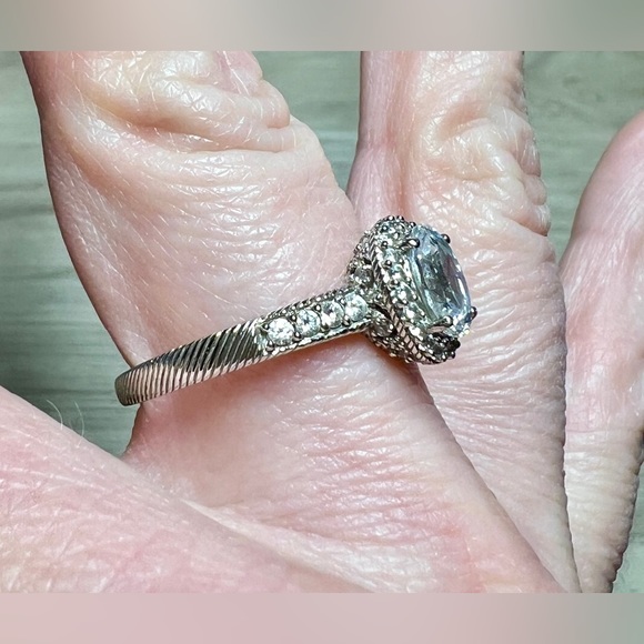 Designer Signed Judith Ripka Sterling Silver Oval Cubic Zirconia Halo Ring - Picture 11 of 15
